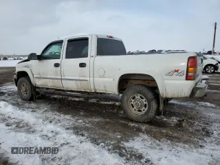 2003 GMC Sierra 1500HD SLE z VIN 1GTGK13UX3F218073, wystawiony jako Copart lot #73334613 z przebiegiem 222 753 mil mil oraz Szkody całkowita. Historia ofert i sprzedaży dostępna na DreamBid. Obrazek 2.