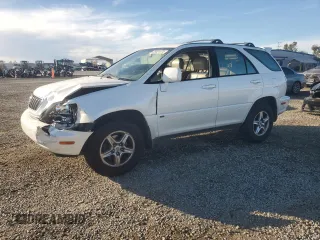 2002 Lexus RX 300 with VIN JTJGF10U720148006, listed as a Copart auction lot 85861074 with 317,982 mi miles and Salvage Title. Bid and sale history available at carsss.com. Image 1.