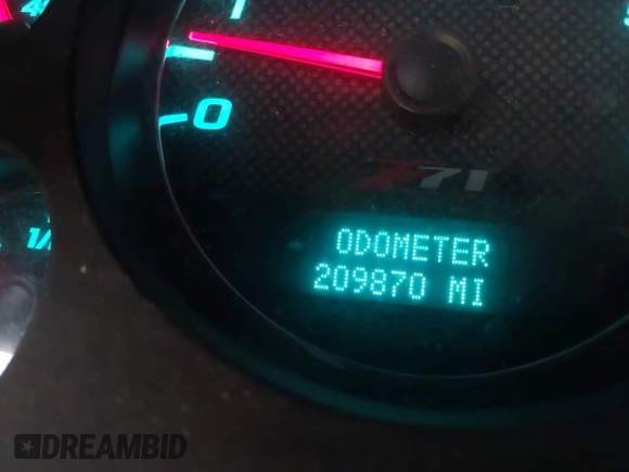 2008 Chevrolet Suburban 2LT with VIN 3GNFK16388G160010, listed as a IAAI auction lot 41153614 with 209,870 mi miles and . Bid and sale history available at DreamBid. Image 15.