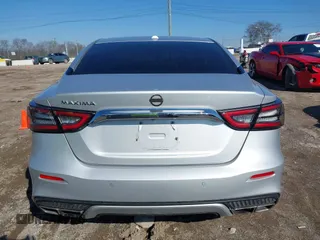 2020 Nissan Maxima S with VIN 1N4AA6BV2LC386328, listed as a IAAI auction lot 41537219 with 55,320 mi miles and . Bid and sale history available at DreamBid. Image 16.