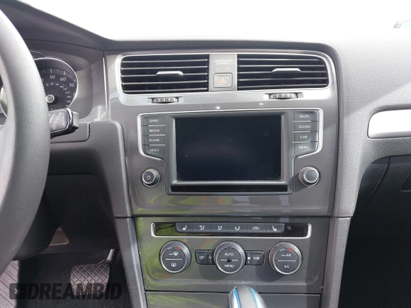 2016 Volkswagen Golf SE z VIN WVWKP7AU5GW910703, wystawiony jako IAAI lot #41871638 z przebiegiem 65 328 mil mil oraz . Historia ofert i sprzedaży dostępna na DreamBid. Obrazek 19.