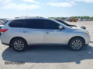 2015 Nissan Pathfinder S with VIN 5N1AR2MNXFC624659, listed as a IAAI auction lot 42033206 with 170,773 mi miles and . Bid and sale history available at DreamBid. Image 13.