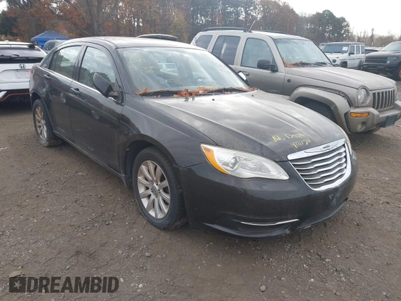 2011 Chrysler 200 Touring z VIN 1C3BC1FB8BN543007, wystawiony jako IAAI lot #40786481 z przebiegiem 187 043 mil mil oraz . Historia ofert i sprzedaży dostępna na DreamBid. Obrazek 1.