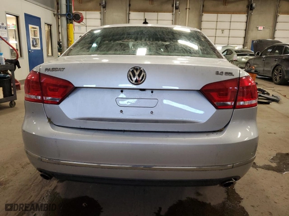2013 Volkswagen Passat SEL Premium with VIN 1VWCM7A32DC115462, listed as a Copart auction lot 83862334 with 155,597 mi miles and Clean Title. Bid and sale history available at carsss.com. Image 6.