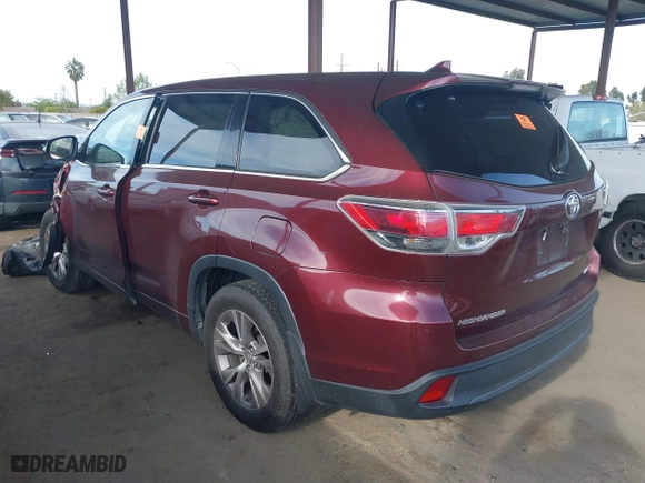 2015 Toyota Highlander LE with VIN 5TDBKRFH1FS147423, listed as a IAAI auction lot 41830801 with 1 mi miles. Bid and sale history available at carsss.com. Image 3.