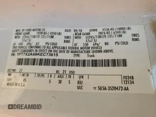 2019 Ford F-250 XL z VIN 1FT7X2A69KEC73615, wystawiony jako Copart lot #81683574 z przebiegiem 125 534 mil mil oraz Szkoda całkowita • Salvage title. Historia ofert i sprzedaży dostępna na DreamBid. Obrazek 10.
