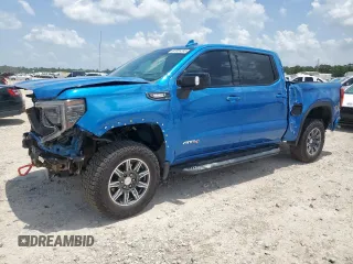 2024 GMC Sierra 1500 AT4 with VIN 3GTUUEE86RG267413, listed as a Copart auction lot 61925285 with 8,717 mi miles and Salvage title. Bid and sale history available at DreamBid. Image 1.