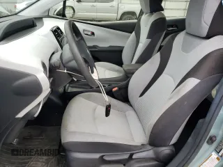 2017 Toyota Prius Two z VIN JTDKBRFU9H3566248, wystawiony jako Copart lot #56851065 z przebiegiem 66 409 mil mil oraz Szkoda całkowita • Salvage title. Historia ofert i sprzedaży dostępna na DreamBid. Obrazek 7.