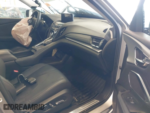 2019 Acura RDX with VIN 5J8TC2H38KL028064, listed as a IAAI auction lot 41592631 with 1 mi miles. Bid and sale history available at carsss.com. Image 5.