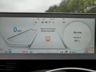 2024 Hyundai Ioniq 5 SEL с VIN KM8KN4DE4RU247367, выставлен на аукционе Copart как лот 50982055 с пробегом 9 568 миль миль и Списание • Salvage title. История ставок и продаж доступна на DreamBid. Изображение 9.