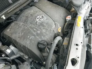 2017 Toyota Sienna XLE Auto Access Seat z VIN 5TDYZ3DC1HS851926, wystawiony jako IAAI lot #42754125 z przebiegiem 116 645 mil mil oraz . Historia ofert i sprzedaży dostępna na DreamBid. Obrazek 19.