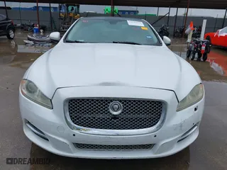 2012 Jaguar XJ with VIN SAJWA1CB7CLV35339, listed as a IAAI auction lot 41945850 with 123,501 mi miles. Bid and sale history available at carsss.com. Image 6.