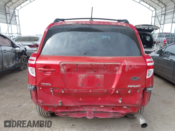 2010 Toyota RAV4 Sport z VIN JTMWF4DV2A5028148, wystawiony jako IAAI lot #41626763 z przebiegiem 155 075 mil mil oraz . Historia ofert i sprzedaży dostępna na DreamBid. Obrazek 17.