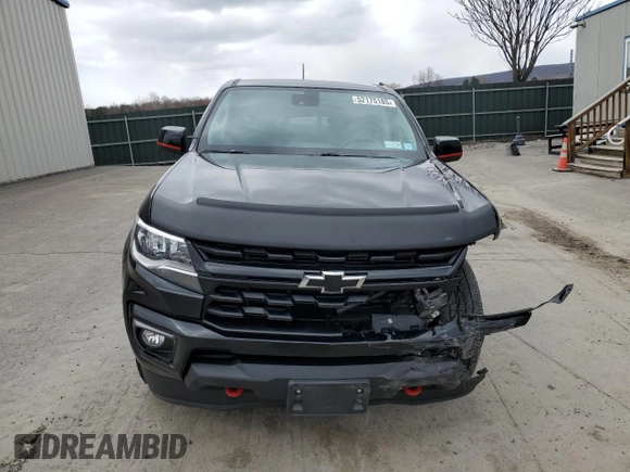 2021 Chevrolet Colorado 4WD LT z VIN 1GCGTCEN9M1267990, wystawiony jako Copart lot #52175185 z przebiegiem 47 480 mil mil oraz Szkoda całkowita • Salvage title. Historia ofert i sprzedaży dostępna na DreamBid. Obrazek 5.