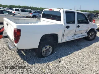 2008 GMC Canyon SLE1 with VIN 1GTCS13E288132811, listed as a Copart auction lot 62431684 with 237,374 mi miles and Salvage Title. Bid and sale history available at carsss.com. Image 3.