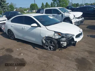 2019 Kia Forte LXS с VIN 3KPF24AD5KE136616, выставлен на аукционе IAAI как лот 42400866 с пробегом 110 026 миль миль и . История ставок и продаж доступна на DreamBid. Изображение 1.