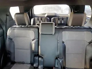 2017 Ford Explorer XLT z VIN 1FM5K7D88HGD96198, wystawiony jako Copart lot #64173105 z przebiegiem 137 081 mil mil oraz Szkoda całkowita • Salvage title. Historia ofert i sprzedaży dostępna na DreamBid. Obrazek 10.