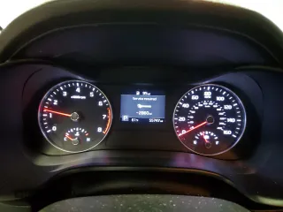 2019 Kia Forte LXS z VIN 3KPF24AD3KE092423, wystawiony jako Copart lot #55334595 z przebiegiem 55 747 mil mil oraz Szkoda całkowita • Salvage title. Historia ofert i sprzedaży dostępna na DreamBid. Obrazek 9.