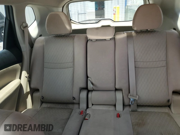 2017 Nissan Rogue SV with VIN KNMAT2MV6HP585747, listed as a Copart auction lot 60084945 with 96,604 mi miles and Salvage title. Bid and sale history available at DreamBid. Image 10.