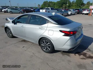2021 Nissan Versa SV with VIN 3N1CN8EV9ML869581, listed as a IAAI auction lot 41923083 with 53,118 mi miles. Bid and sale history available at carsss.com. Image 3.
