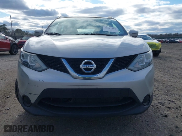 2017 Nissan Rogue SL z VIN JN1BJ1CR7HW141374, wystawiony jako IAAI lot #42017382 z przebiegiem 197 956 mil mil oraz . Historia ofert i sprzedaży dostępna na DreamBid. Obrazek 12.