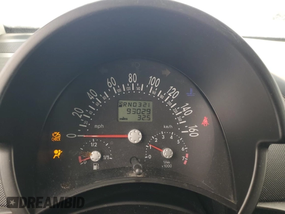 2003 Volkswagen New Beetle Coupe GLX with VIN 3VWDD21C13M422352, listed as a Copart auction lot 44459485 with 93,029 mi miles and Clean Title. Bid and sale history available at carsss.com. Image 9.