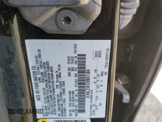 2014 Lincoln MKZ z VIN 3LN6L2JK1ER801584, wystawiony jako Copart lot #49283495 z przebiegiem 93 161 mil mil oraz Szkoda całkowita • Salvage title. Historia ofert i sprzedaży dostępna na DreamBid. Obrazek 12.