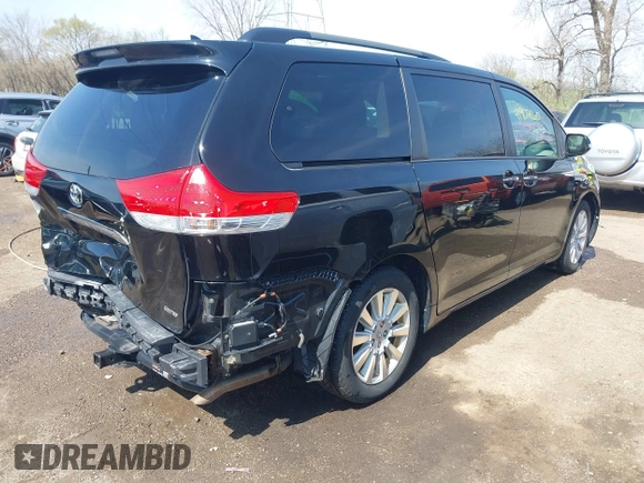2013 Toyota Sienna XLE AAS with VIN 5TDYK3DC6DS387708, listed as a IAAI auction lot 41902860 with 191,766 mi miles and . Bid and sale history available at carsss.com. Image 4.