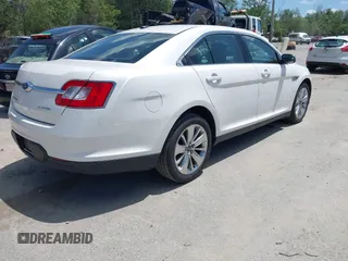 2012 Ford Taurus Limited с VIN 1FAHP2FW6CG133062, выставлен на аукционе IAAI как лот 42553267 с пробегом 221 095 миль миль и . История ставок и продаж доступна на DreamBid. Изображение 4.