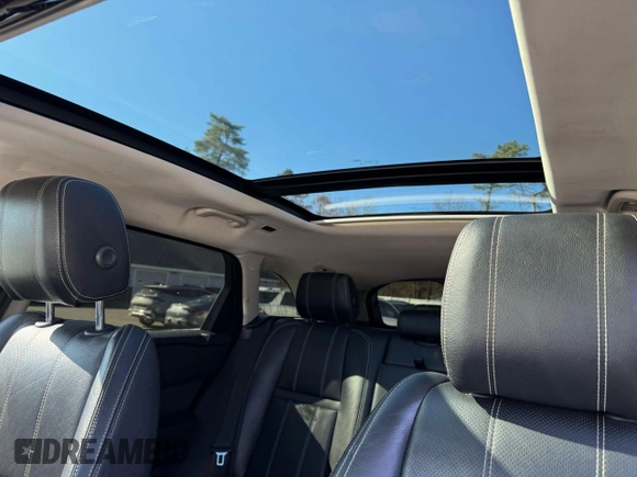 2020 Land Rover Range Rover Velar S with VIN SALYB2FV0LA257954, listed as a Copart auction lot 52888405 with 134,474 mi miles and Clean title. Bid and sale history available at DreamBid. Image 9.