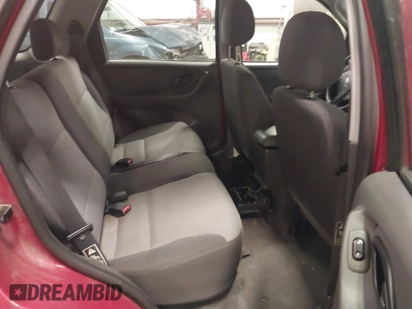 2004 Ford Escape XLS with VIN 1FMYU02184DA03431, listed as a IAAI auction lot 41560791 with 198,648 mi miles and . Bid and sale history available at DreamBid. Image 8.