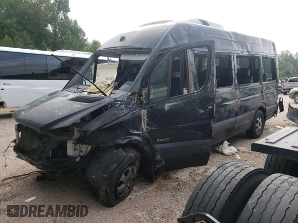 2016 Mercedes-Benz Sprinter with VIN 8BRPE8CD6GE125674, listed as a Copart auction lot 69031374 with Not Provided miles and Salvage Title. Bid and sale history available at DreamBid. Image 2.