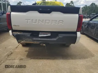 2022 Toyota Tundra SR5 с VIN 5TFLA5DA5NX028109, выставлен на аукционе Copart как лот 64657125 с пробегом Не указан миль и Чистый • Clean title. История ставок и продаж доступна на DreamBid. Изображение 6.