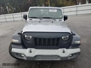 2018 Jeep Wrangler Unlimited Sport S with VIN 1C4HJXDN8JW223058, listed as a Copart auction lot 82550094 with 86,446 mi miles and Salvage Title. Bid and sale history available at carsss.com. Image 5.