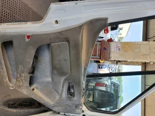 2019 Ford Transit Passenger XL z VIN 1FBAX2CM8KKA85224, wystawiony jako IAAI lot #42845272 z przebiegiem 142 658 mil mil oraz . Historia ofert i sprzedaży dostępna na DreamBid. Obrazek 22.