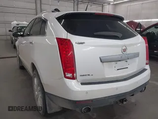 2011 Cadillac SRX Luxury Collection z VIN 3GYFNDEY9BS561269, wystawiony jako IAAI lot #42160187 z przebiegiem 206 725 mil mil oraz . Historia ofert i sprzedaży dostępna na DreamBid. Obrazek 3.