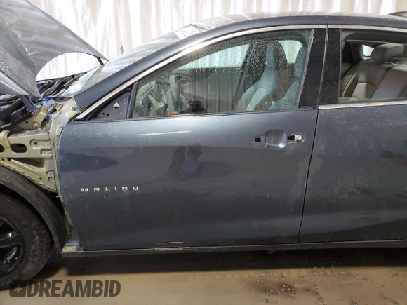 2019 Chevrolet Malibu LS with VIN 1G1ZB5STXKF217909, listed as a Copart auction lot 52409105 with 85,887 mi miles and Salvage Title. Bid and sale history available at DreamBid. Image 7.