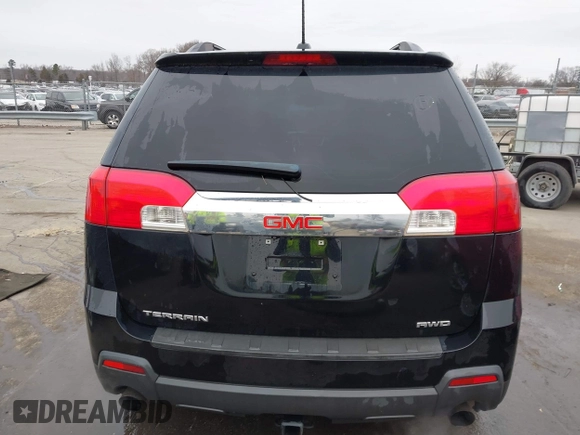 2015 GMC Terrain SLT with VIN 2GKFLXE32F6142027, listed as a IAAI auction lot 41357691 with 151,940 mi miles and . Bid and sale history available at carsss.com. Image 16.