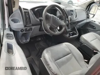 2017 Ford Transit z VIN 1FTYR2CM7HKA08891, wystawiony jako Copart lot #61787755 z przebiegiem 149 439 mil mil oraz Szkoda całkowita • Salvage title. Historia ofert i sprzedaży dostępna na DreamBid. Obrazek 8.