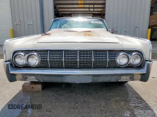 1964 Lincoln Continental z VIN 4Y82N417604, wystawiony jako Copart lot #58056575 z przebiegiem 37 412 mil mil oraz Szkoda całkowita • Salvage title. Historia ofert i sprzedaży dostępna na DreamBid. Obrazek 5.