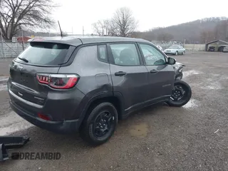 2020 Jeep Compass Sport z VIN 3C4NJCAB4LT253026, wystawiony jako IAAI lot #41897839 z przebiegiem 128 112 mil mil oraz . Historia ofert i sprzedaży dostępna na DreamBid. Obrazek 4.