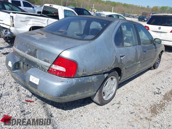 2001 Nissan Altima GXE with VIN 1N4DL01D51C232187, listed as a IAAI auction lot 41928081 with 154,416 mi miles. Bid and sale history available at carsss.com. Image 4.
