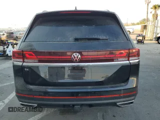 2024 Volkswagen Atlas SE with VIN 1V2WR2CA9RC514763, listed as a Copart auction lot 88169765 with 39,144 mi miles and Salvage title. Bid and sale history available at DreamBid. Image 6.