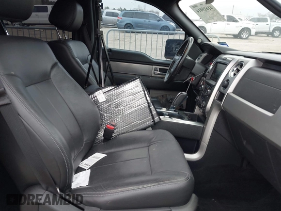 2014 Ford F-150 XL with VIN 1FTFW1CF4EKE88976, listed as a IAAI auction lot 41615014 with 119,856 mi miles and . Bid and sale history available at DreamBid. Image 5.