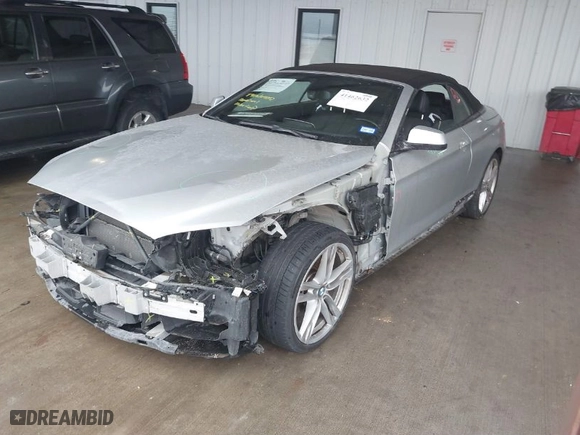 2014 BMW 6 Series 650i with VIN WBAYP9C56ED168961, listed as a IAAI auction lot 41462632 with NaN miles. Bid and sale history available at carsss.com. Image 2.
