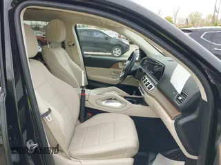 2023 Mercedes-Benz GLS 450 with VIN 4JGFF5KE1PA959633, listed as a IAAI auction lot 42064269 with 28,200 mi miles and . Bid and sale history available at DreamBid. Image 5.