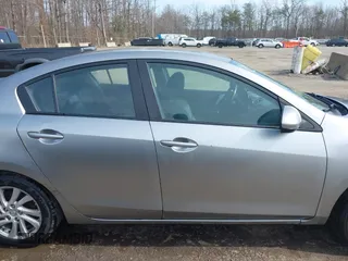 2012 Mazda 3 i Grand Touring with VIN JM1BL1W86C1688281, listed as a IAAI auction lot 41643298 with 266,291 mi miles and . Bid and sale history available at DreamBid. Image 12.