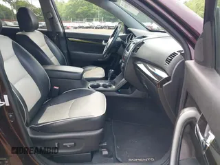 2012 Kia Sorento SX with VIN 5XYKWDA23CG267954, listed as a IAAI auction lot 42430295 with 137,038 mi miles and . Bid and sale history available at DreamBid. Image 5.