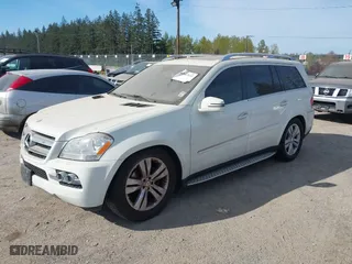 2011 Mercedes-Benz GL-Class GL 450 with VIN 4JGBF7BE6BA744591, listed as a IAAI auction lot 42047641 with 1 mi miles. Bid and sale history available at carsss.com. Image 2.