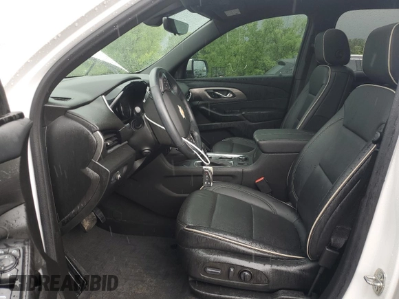 2022 Chevrolet Traverse Premier with VIN 1GNERKKW6NJ139552, listed as a Copart auction lot 61060075 with 41,818 mi miles and Salvage title. Bid and sale history available at DreamBid. Image 7.